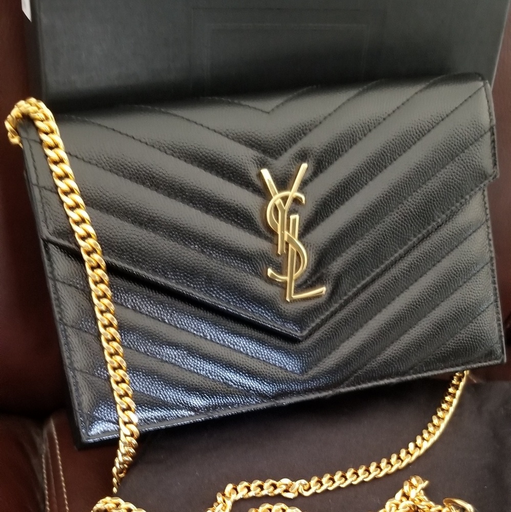 Authentic YSL Envelope wallet on chain - Picture 3 of 3